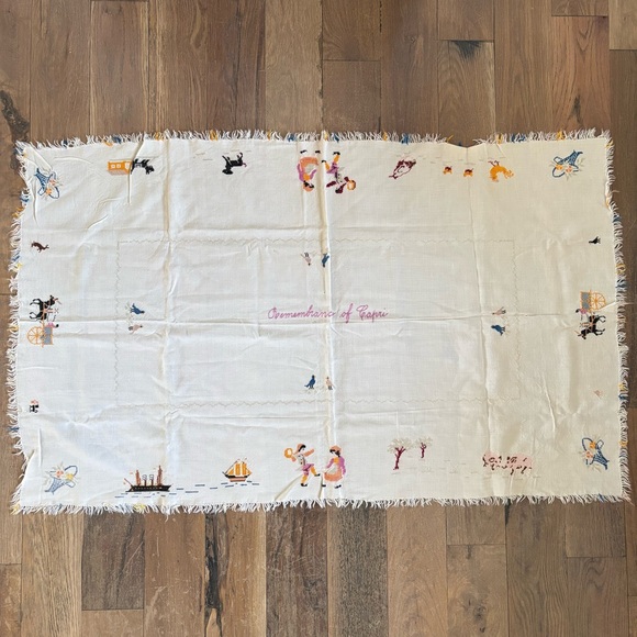 Other - Embroidered Capri Fringe Linen Decor Country Horse and Carriage Design Stitched